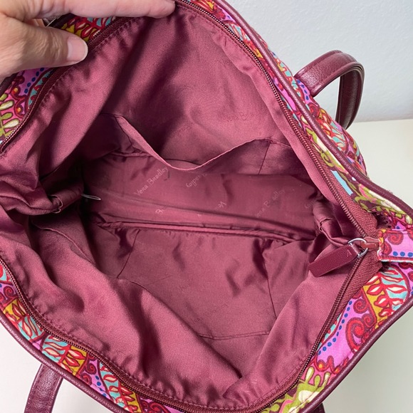 Vera Bradley Quilted Tote Bag in‎ "Resort Medallion" Pink and Burgundy - Picture 7 of 16